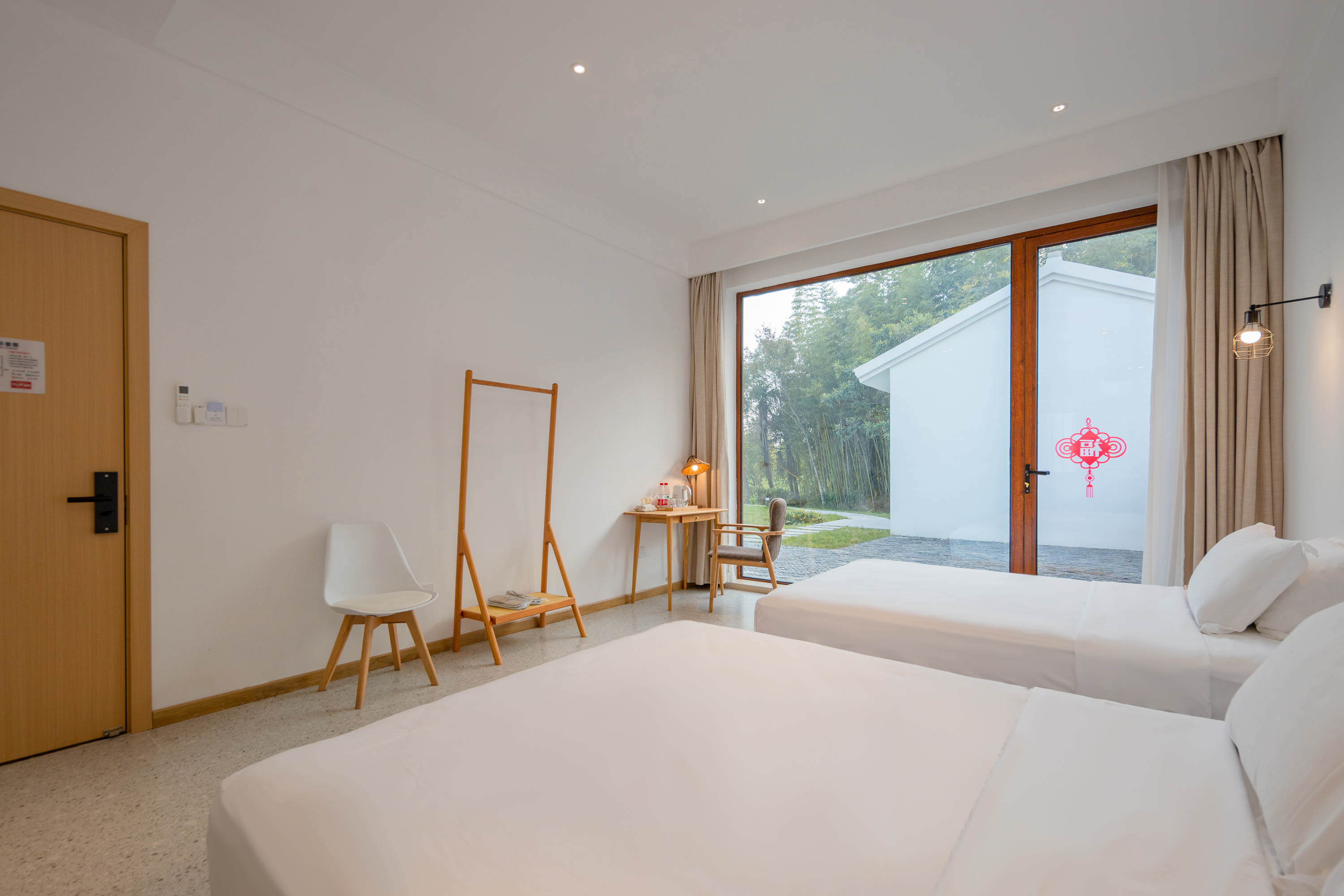 东风里·院景家庭房