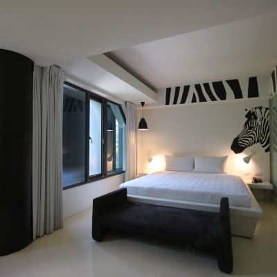 豪華雙人房 Hotel PaPa whale - 高雄美麗島館優惠