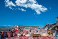 LiJiang單純陽光·古城パノラマ雪山観景美宿（麗江古城四方街） のホテル