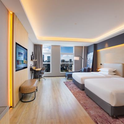 智享豪華雙床房（智能客控） 麗柏飯店（天津空港濱海國際機場店）優惠