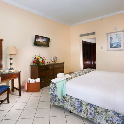 Classic Room Breezes Resort Bahamas All Inclusive Promo Code