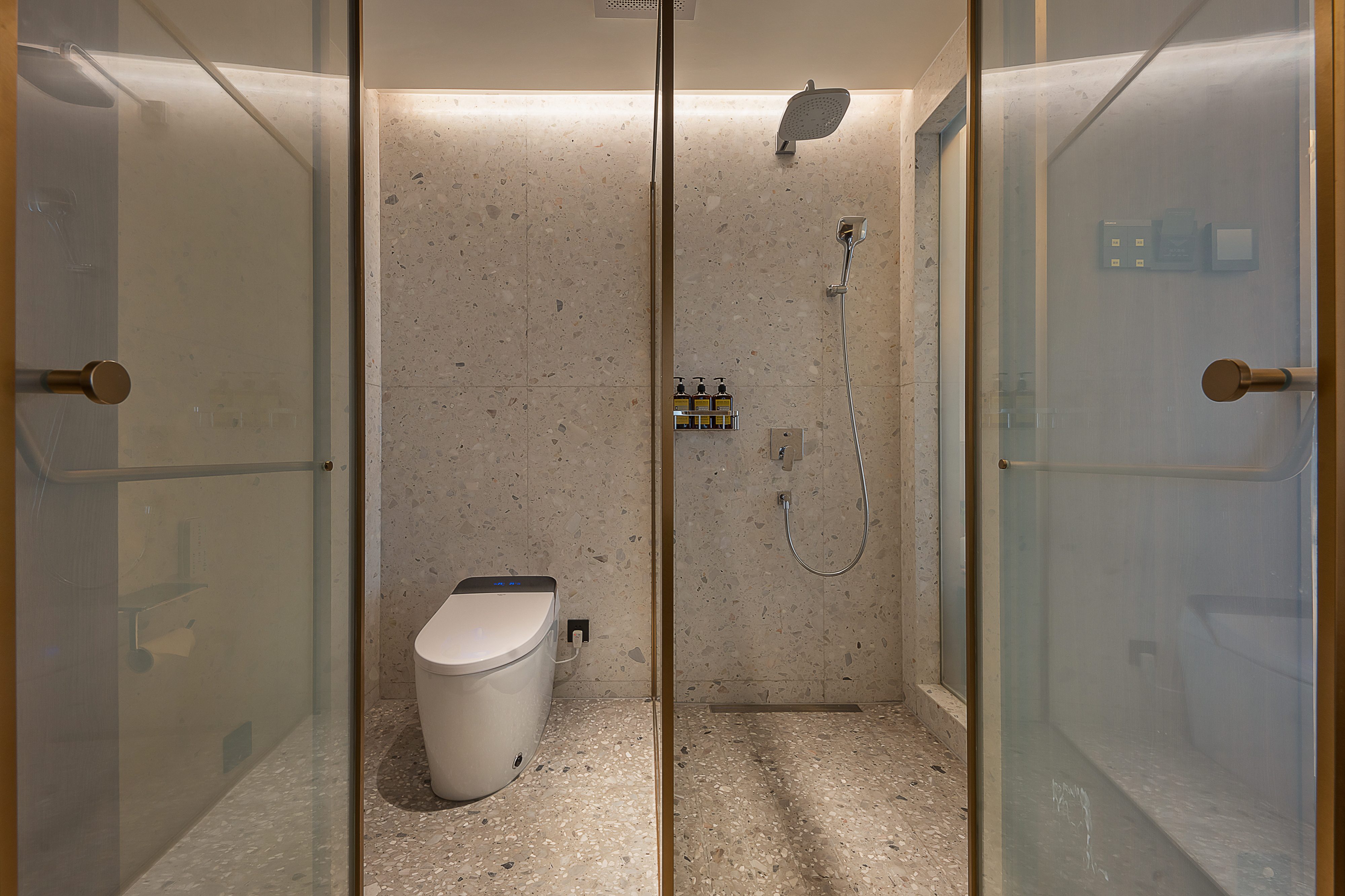 玉和-景观双床房（全屋智能+办公书桌+高清液晶影视）