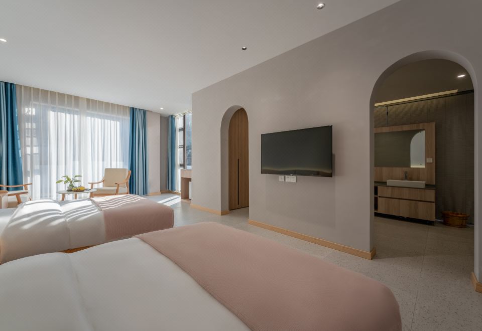 Yunli Light Luxury Twin Room