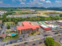 Americana Inn a Travelodge by Wyndham Hotels in 