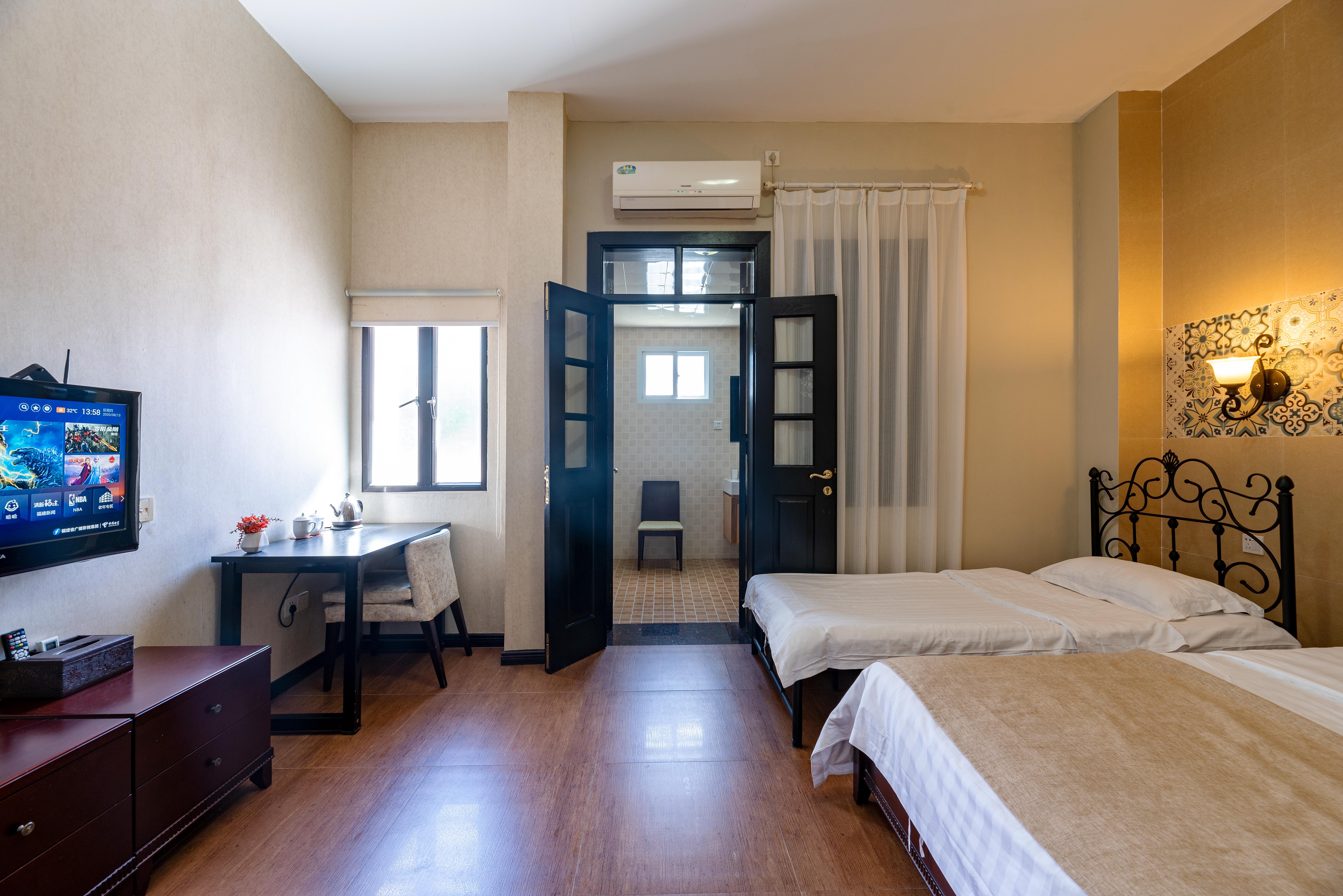 贰零叁亲子三人房