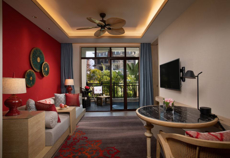 Angsana XishuangbannaHot Spring Pool Suite King