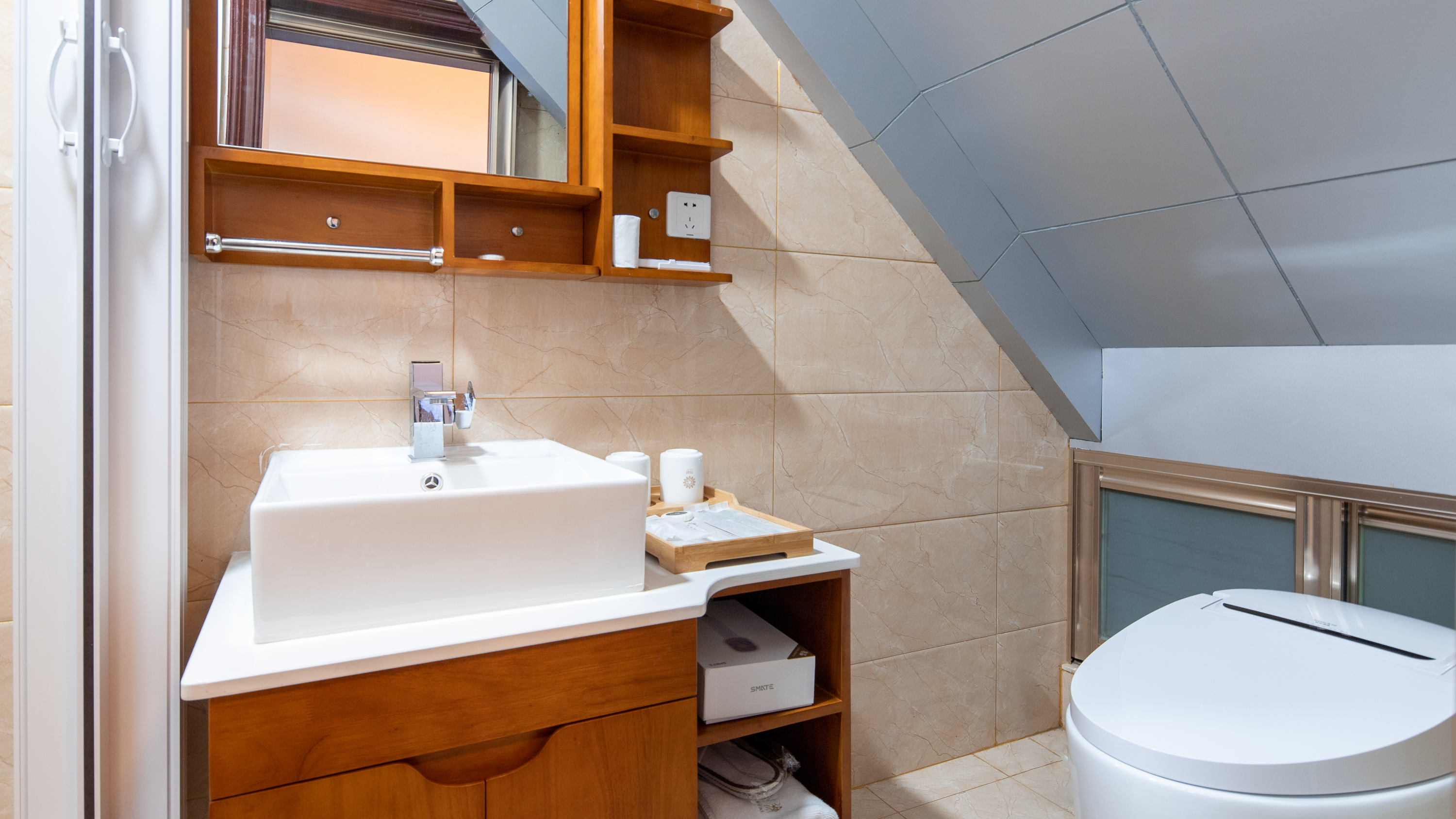 春色满园大床房（智能马桶+智能客控）