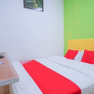 Bilik Queen Standard Kupon OYO 89881 V Stay Guesthouse