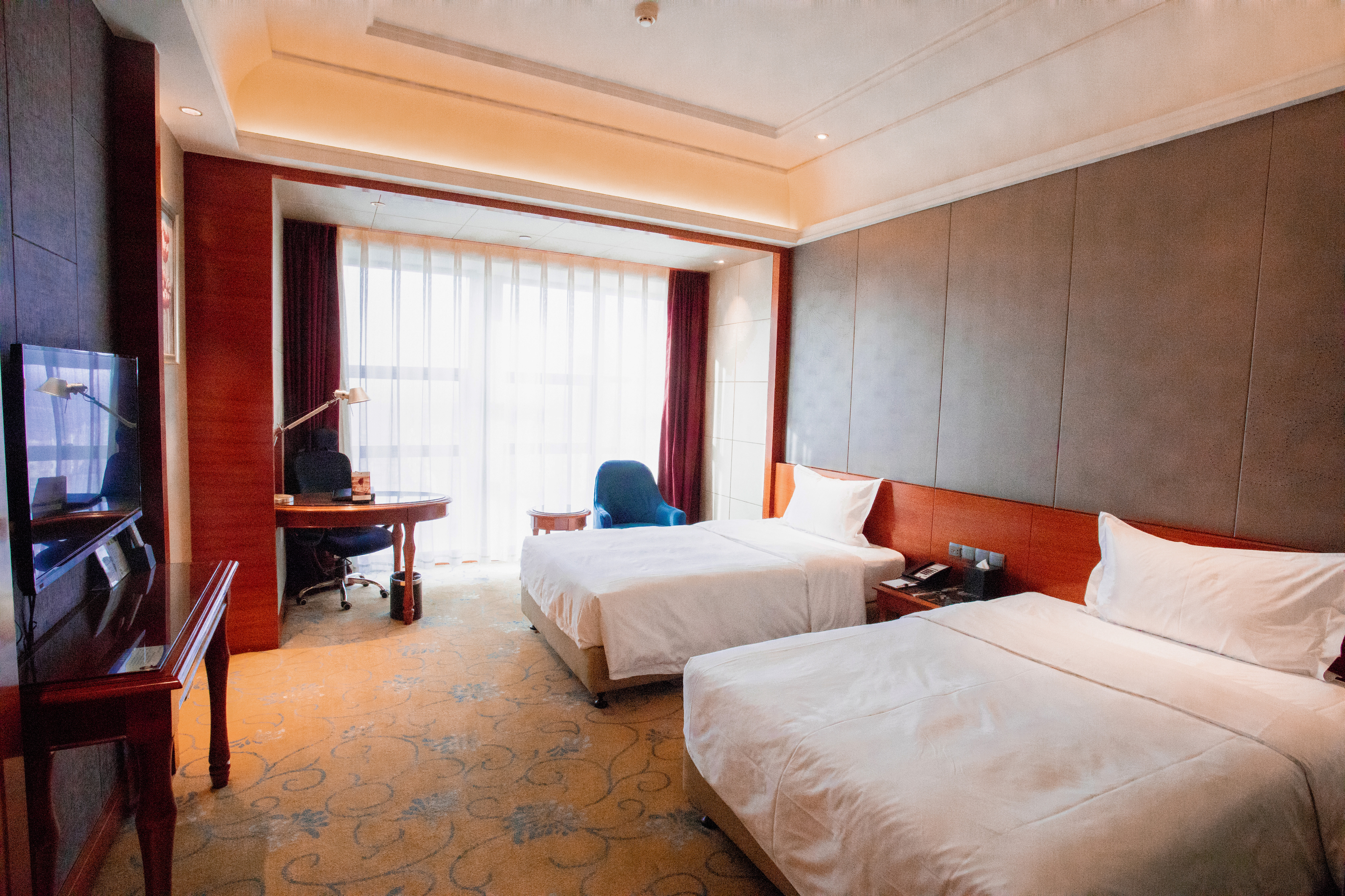 漠海豪华双床房