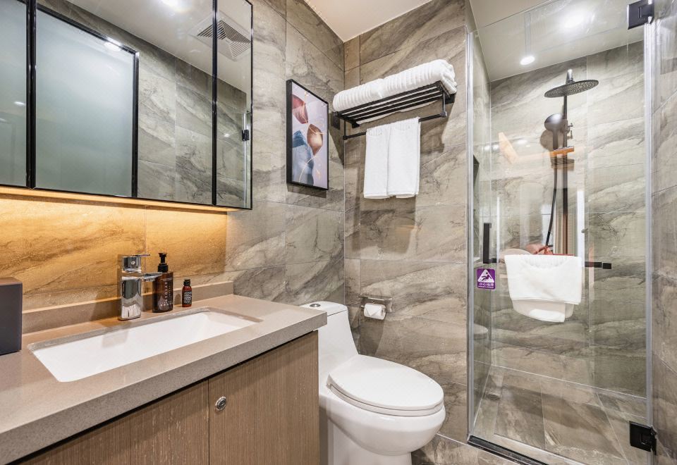 世御舒适大床公寓（洗衣机+冰箱+厨房）