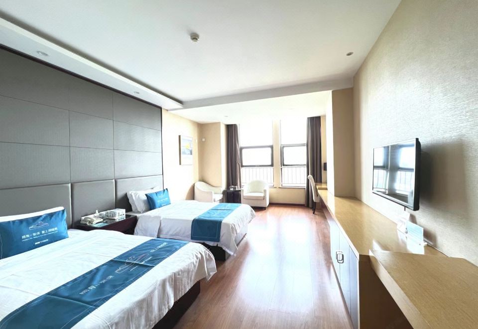 雅致精品双床房（零压记忆棉床垫&办公桌）