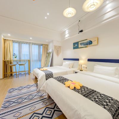 雲棲｜巨幕雙床房「150寸巨幕+洗衣機+保鮮冰箱」•城景 朵爾曼酒店（優特滙店）優惠