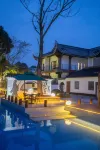 Sanjiangyue Holiday Hotel