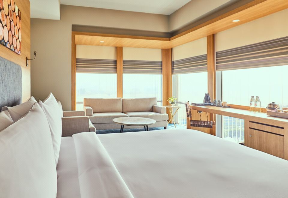 Aloft New Delhi AerocityAloft Residence