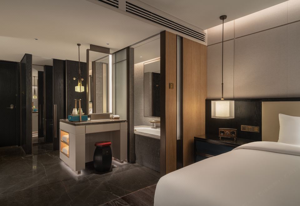 睿世尊贵大床房