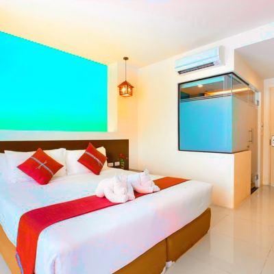 池景豪華特大床房 康哈德華欣飯店優惠