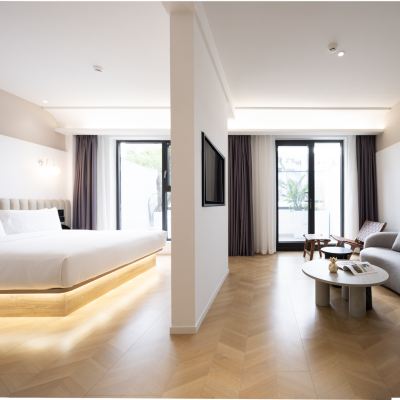 Laco·闊視景觀陽台大床房 （復古冰箱|一室一廳） AnanasPolaris安舍·佩樂裡飯店（欣都龍城北辰財富中心店）優惠