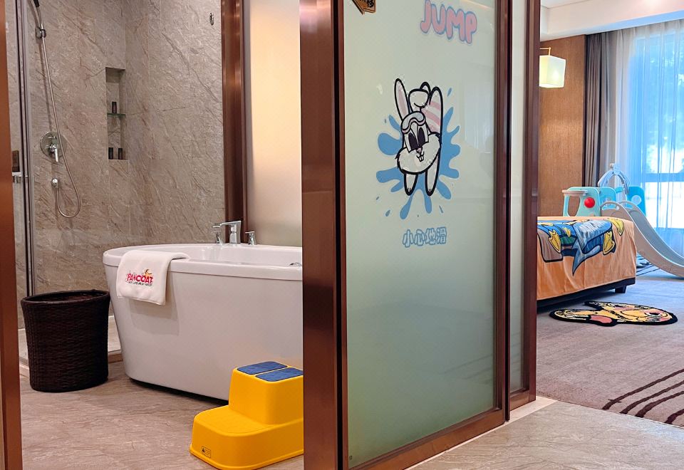 盼酷主題大床房