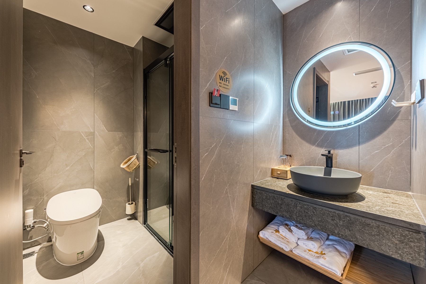 Floral Hotel·Xiapu Mid Mountain Lansu Hotel (Sansha Dongbi Store)极光-侧海景露台大床房（休闲品茶+电视+乾湿分离）