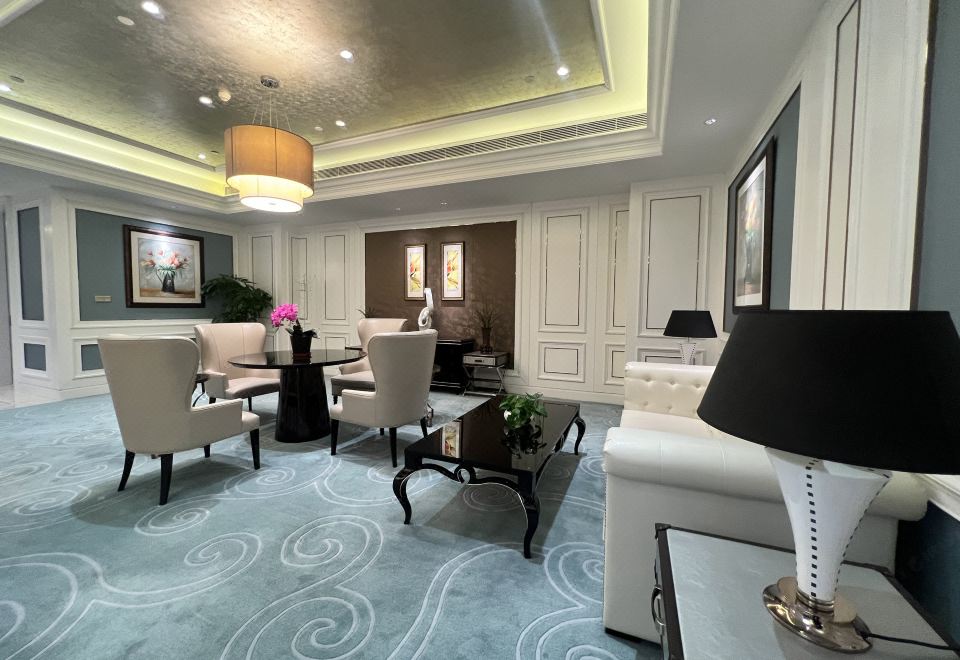 World Trade Winning HotelPresidential Suite