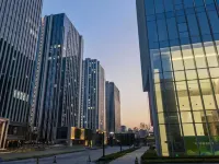MGM Hotel (Kailin Plaza Branch ofZhengzhou High Speed Rail EastStation) Hotels in 