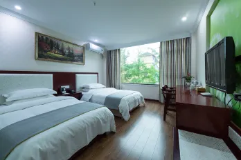 Xianyi Holiday Hotel