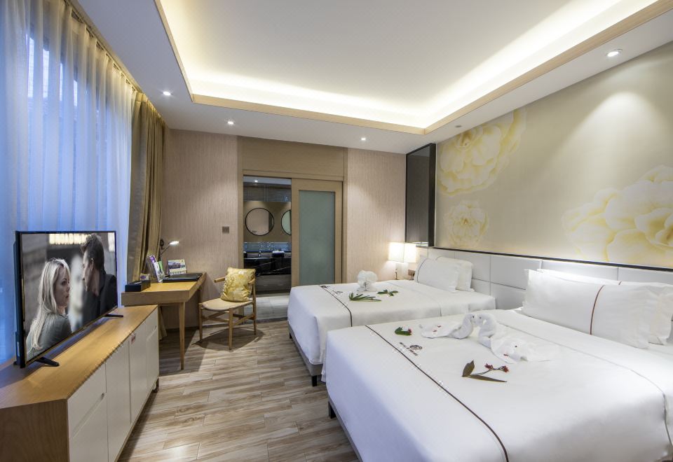 Yuetianxia Hot Spring HotelDuplex Hot Spring Two Bedroom Villa