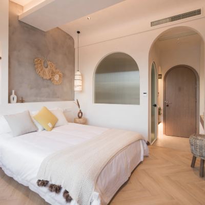 浴蘭 | 詫寂大床房（高清投影+智能馬桶） 棲夢民宿（上海新月店）優惠