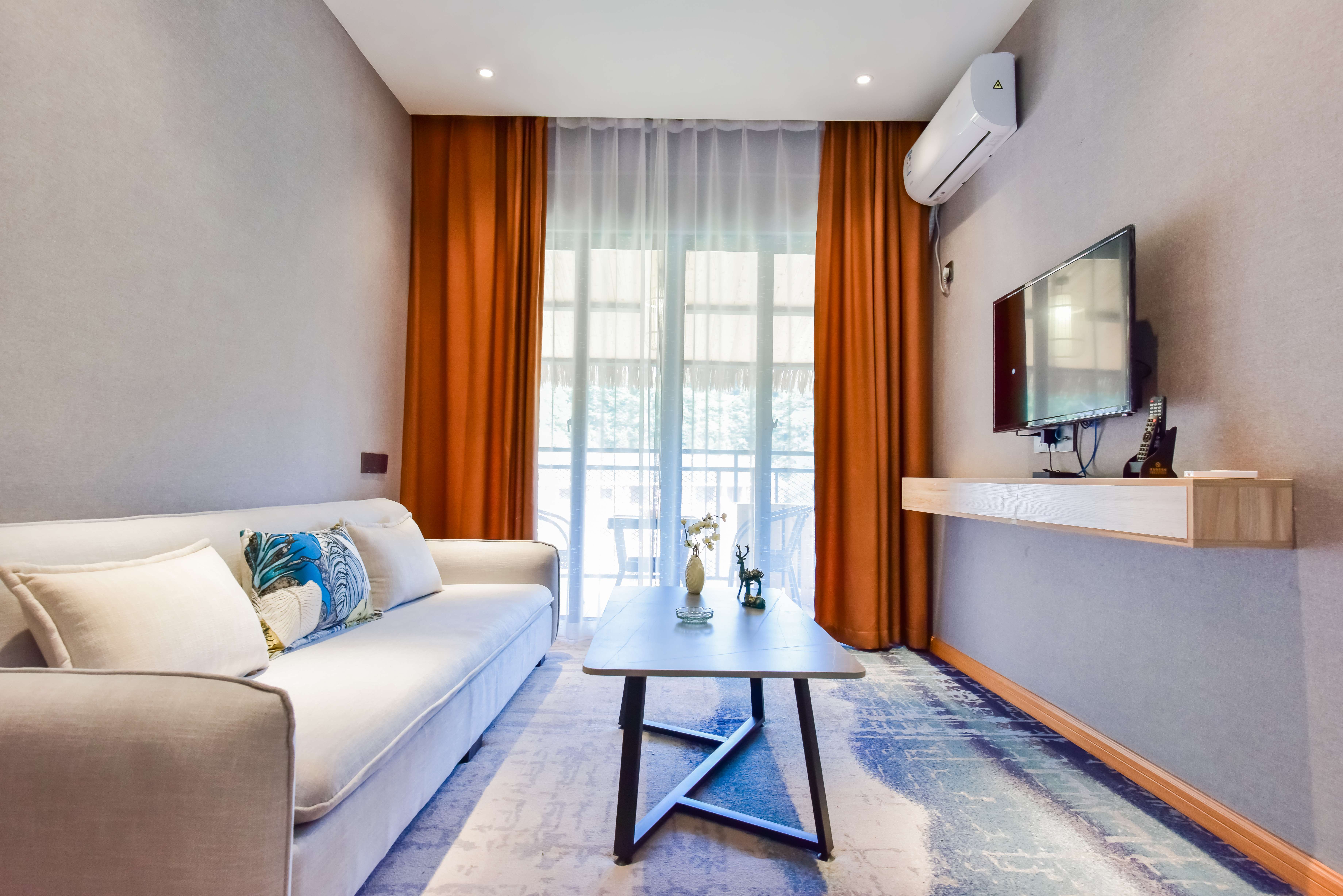 PLC丨春分雅宿·露台大床套房【独立客厅+超大露台】