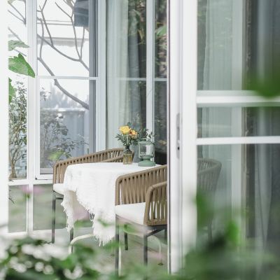 豪華浪漫套房（舒適浴缸+陽光露台+智能馬桶） 深圳6號花園酒店優惠