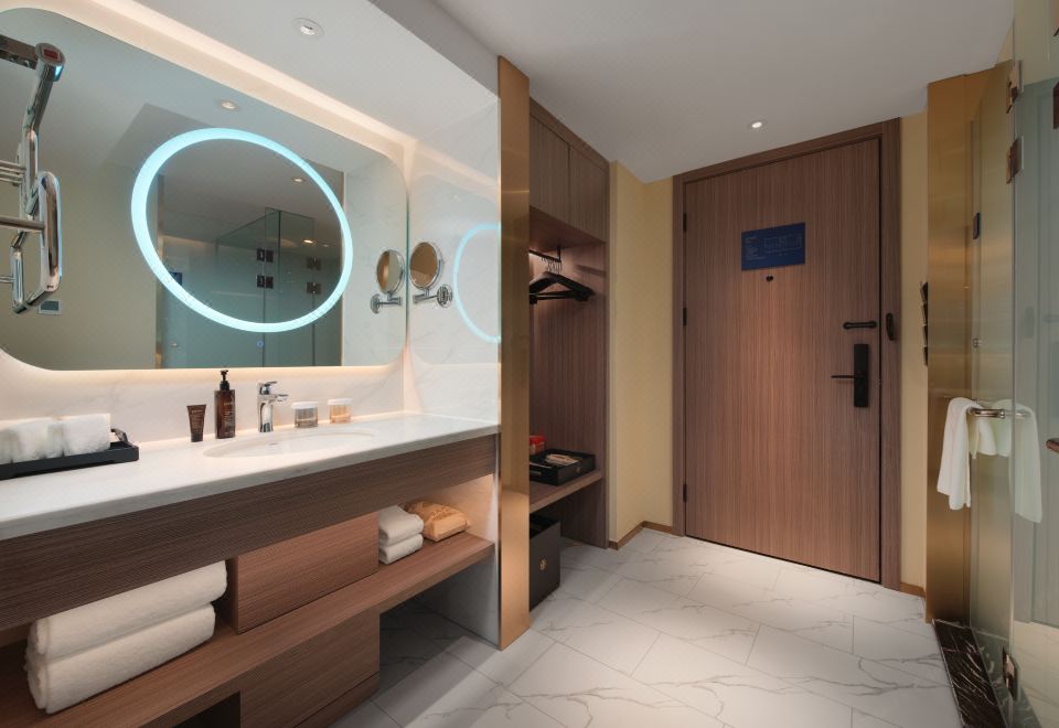 觀景雙床房（65寸可投屏+小冰箱＋加熱毛巾桿）