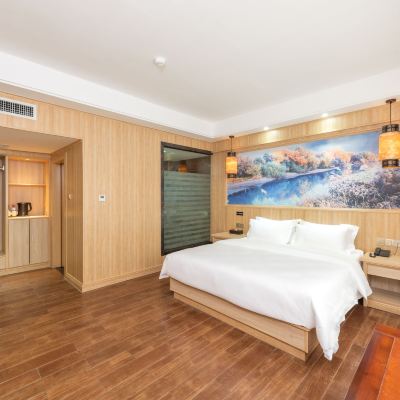 溫馨大床房·獨享安靜好睡眠 盛世時光飯店（桂林高鐵北站店）優惠