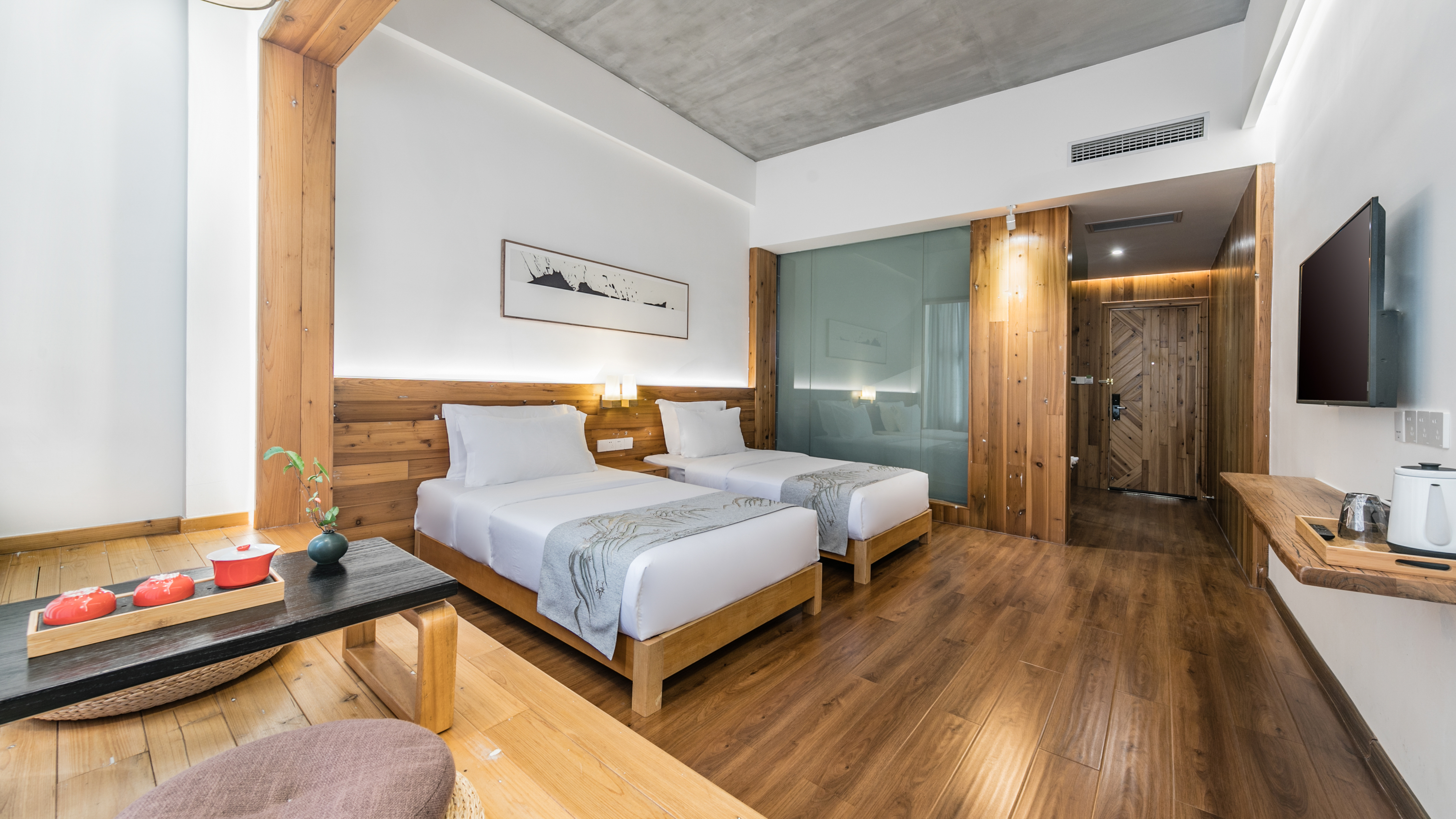 隅真?山景伴居双床房（落地宽幅观景台+新中式茶桌）