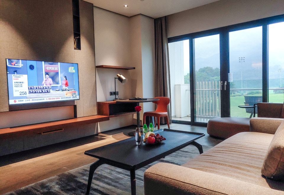 Long Island Golf & Private Resort HotelXiaofenglou Deluxe Suite