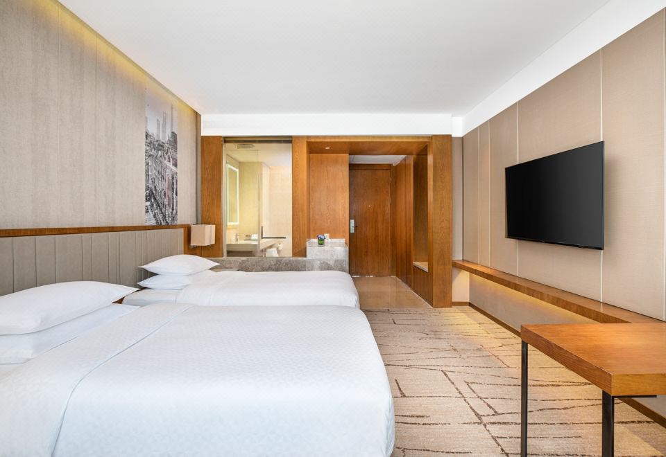 Four Points by Sheraton Shanghai KangqiaoPrestige Twin Room