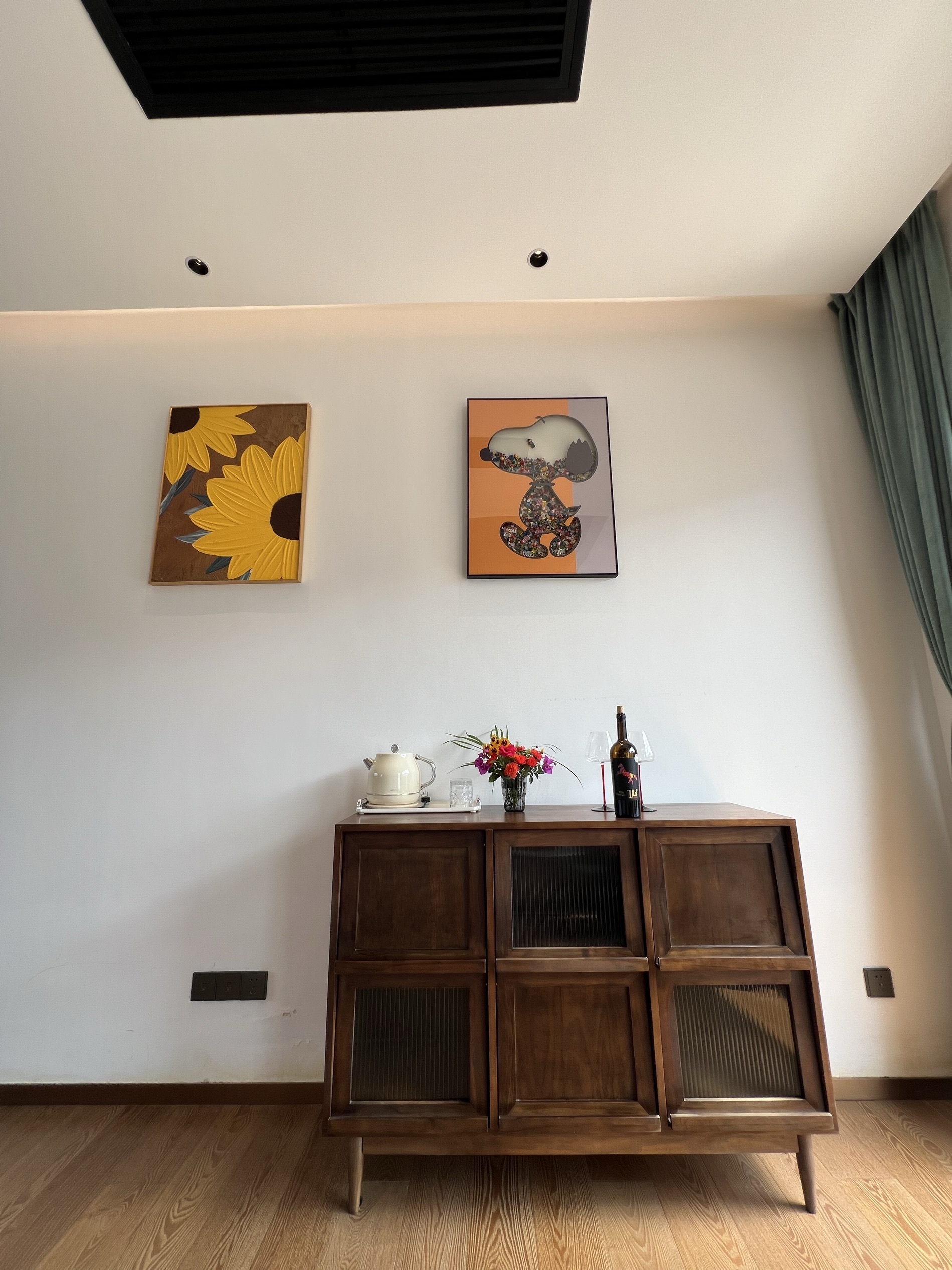 2-bed Room With Mountain View