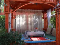 Ili Yining Qinheju Courtyard Homestay