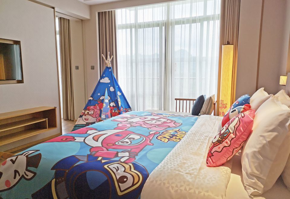 酷芽超级飞侠家庭套房（恐龙小童床+滑梯+积木墙+秋千）