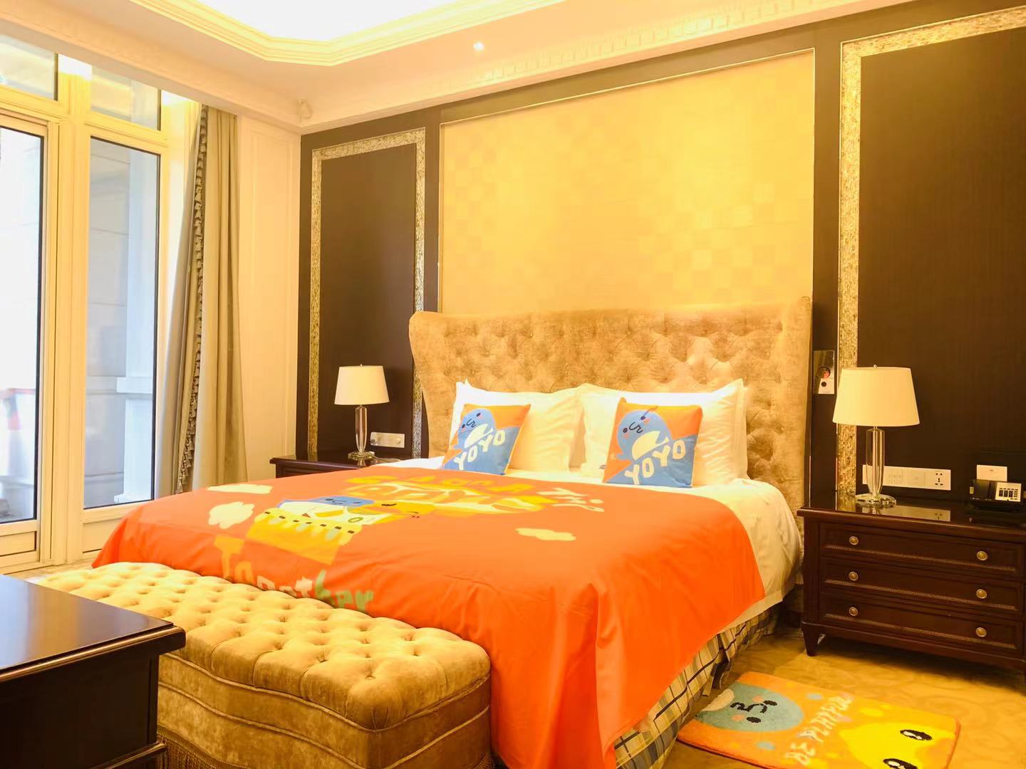 B-DUCK黄鸭亲子家庭套房（享大客厅，黄鸭玩偶陪伴）