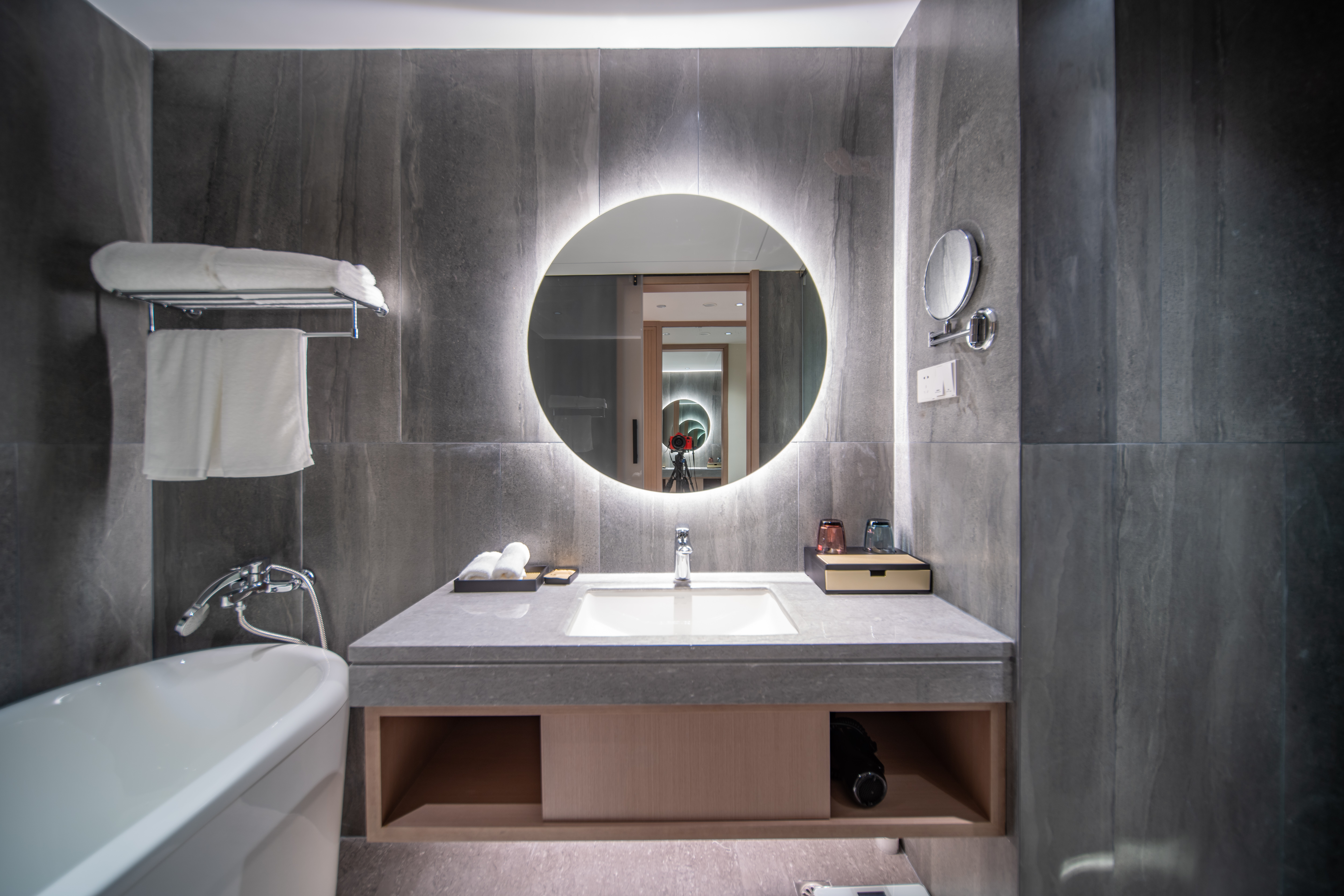 Shenxianju Narada Resort & Spa山景大床房