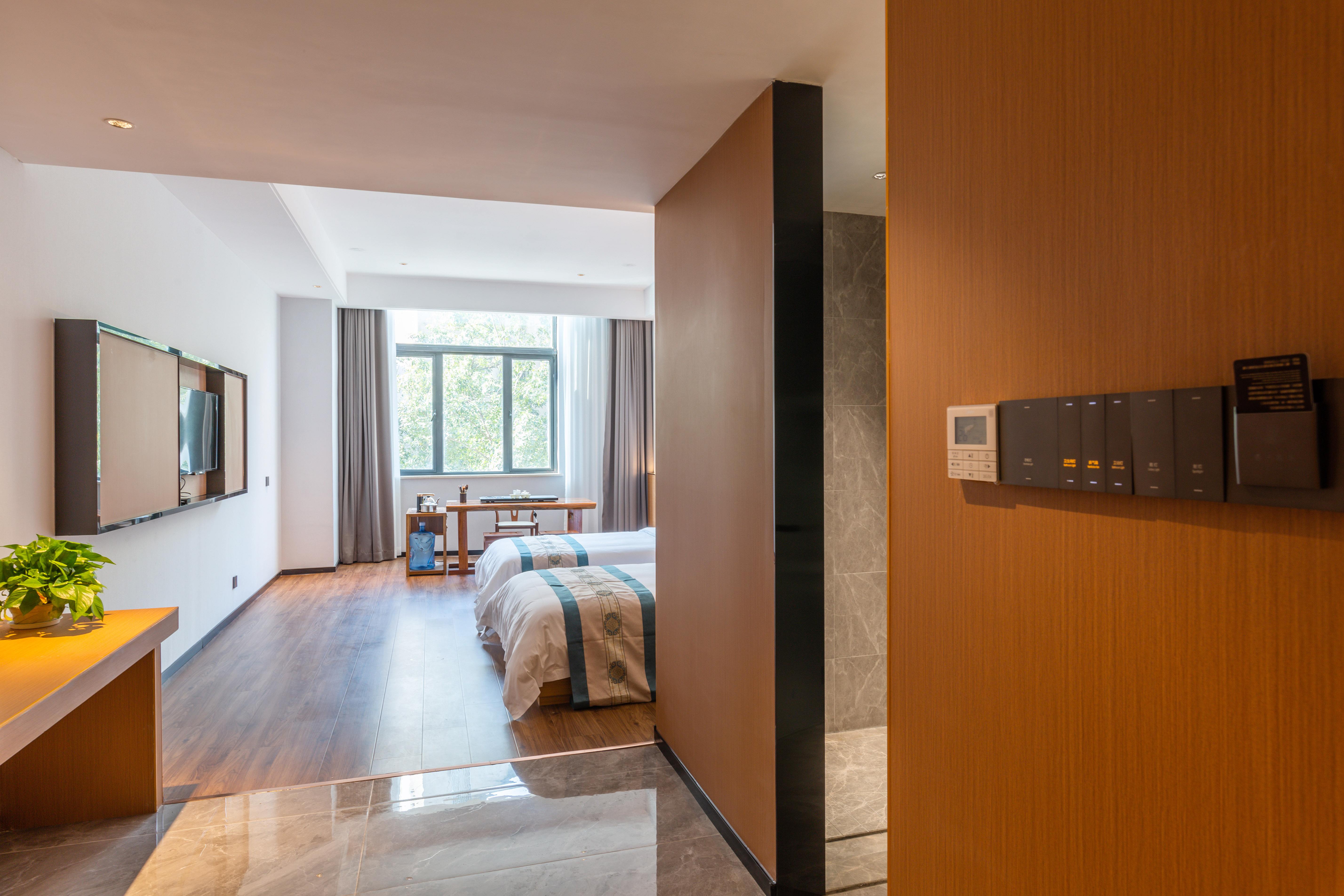 豪華雙床房「零壓床墊+智能客控」