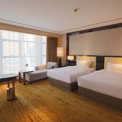 高級雙床房 和頤至格酒店（西寧海湖新區萬達廣場店）優惠