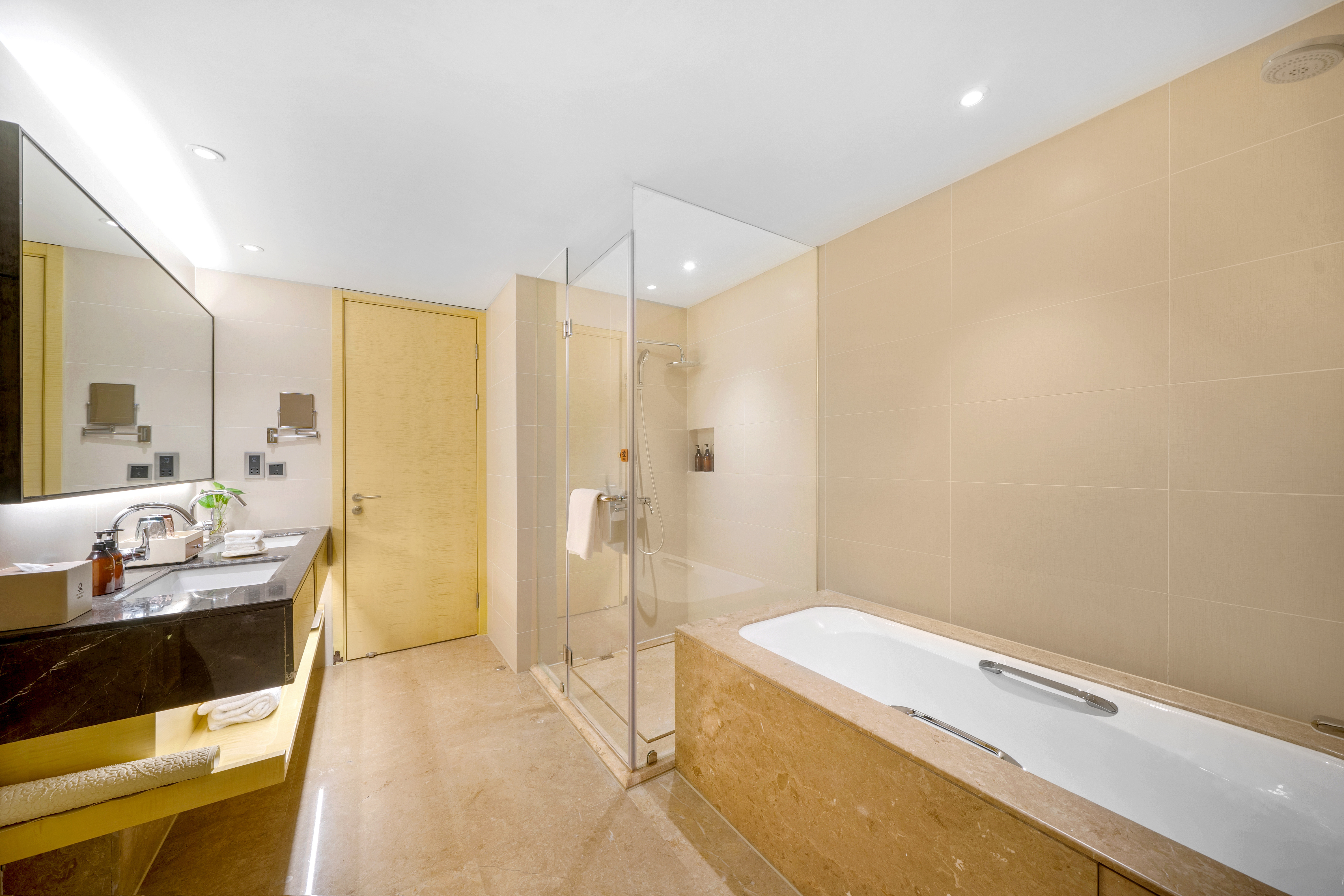 瑞云·奢享套房（静谧会客厅+温润加湿器+豪华浴缸）