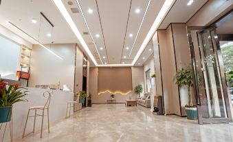 Dandelion Boutique Hotel (Wuhe Guangcai Market Zhongxu Square Store)