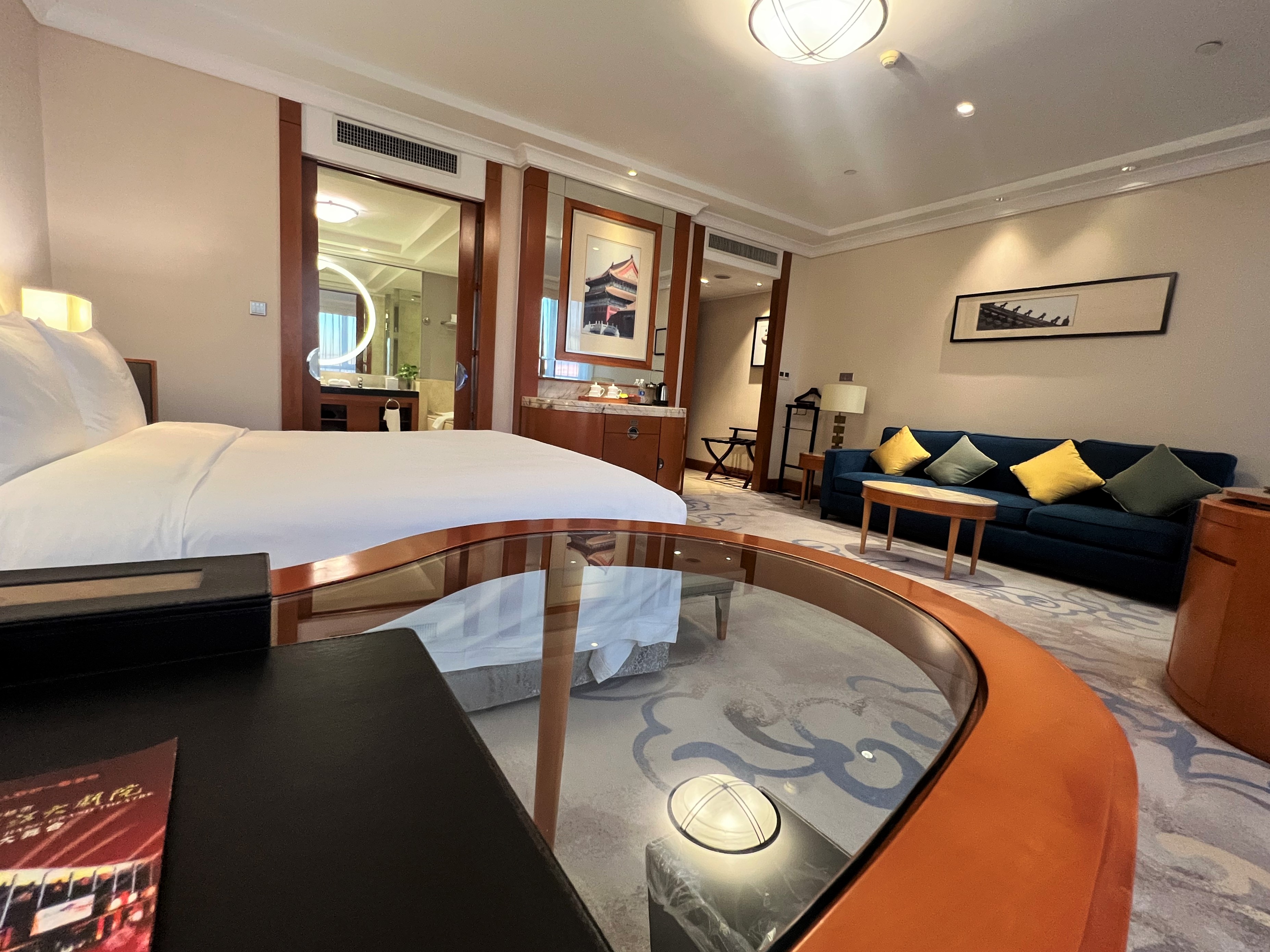 豪华江景大床房