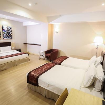 Suite Keluarga Sayap Utara Kupon Eco Tree Hotel