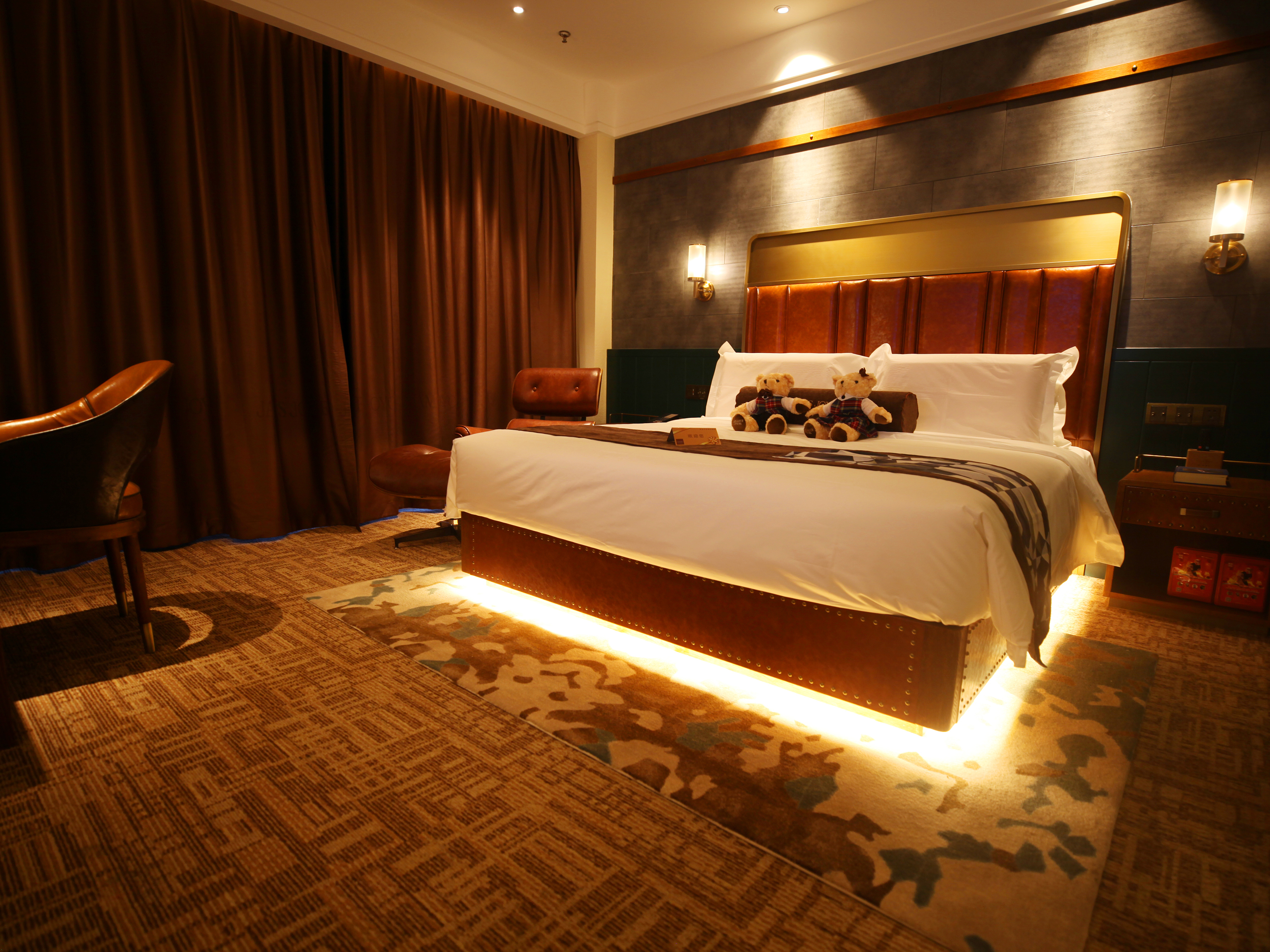 啡凡喆熊大床房