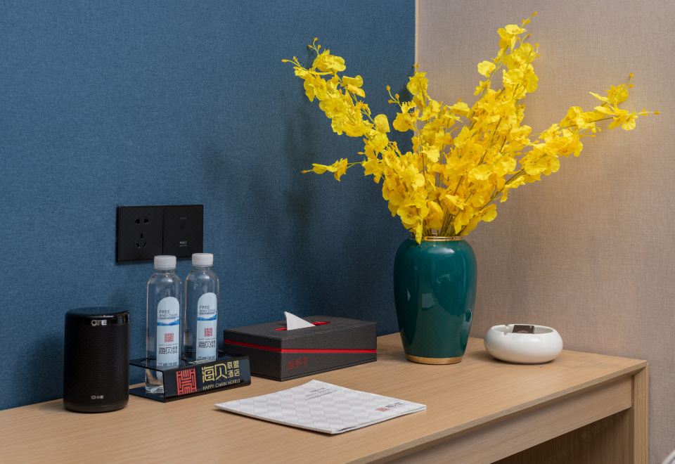 豪华标间（全景落地窗+贵妃沙发+深睡床垫）