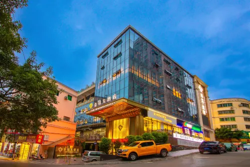 the Diamond Hotel