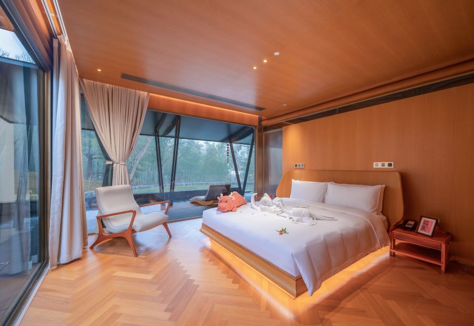 Yunshuge · Courtyard Water-View Private Hot Spring Suite